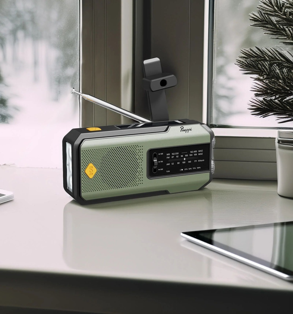 91104_Preppi_Green_Solar_Phone_Charger_&_Emergency_Radio_image4