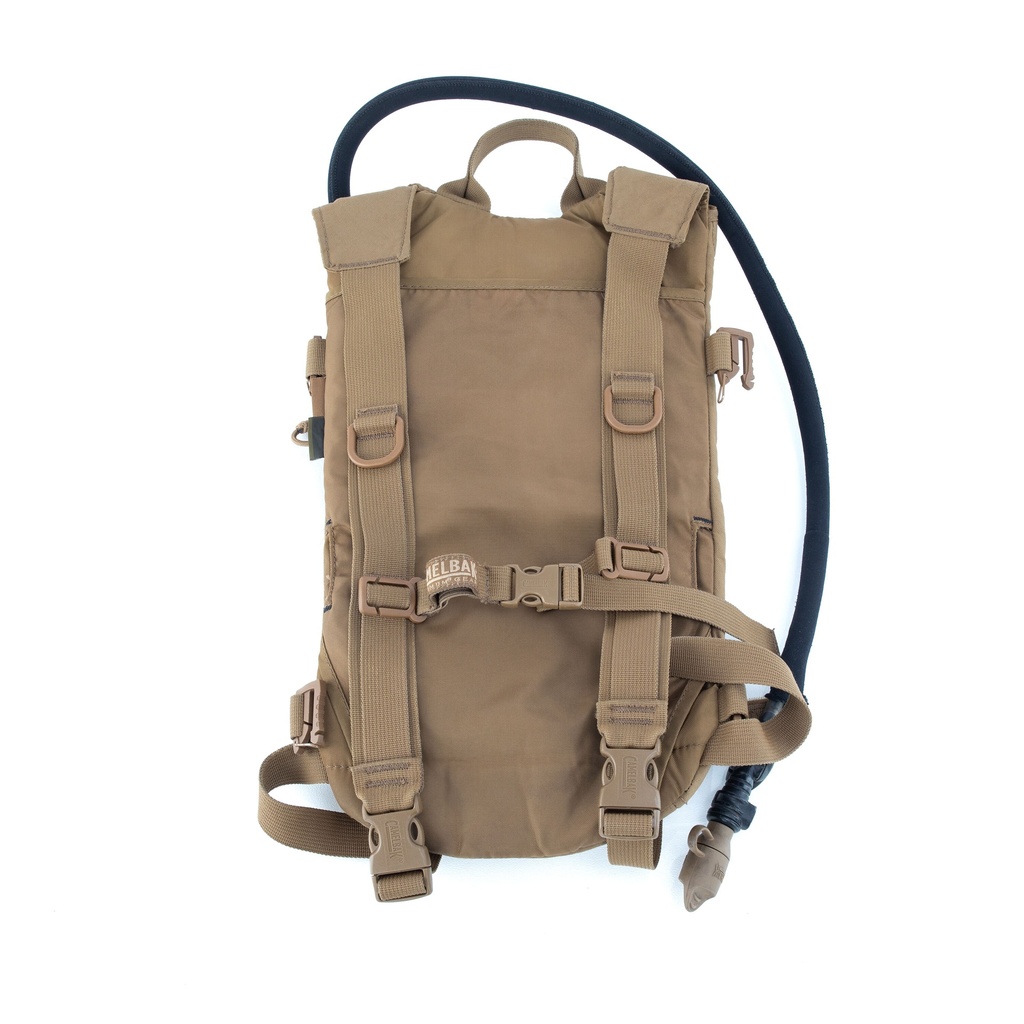 4631B_Dutch_Army_Coyote_Brown_Hydration_Camelbak_|_Issued_image2