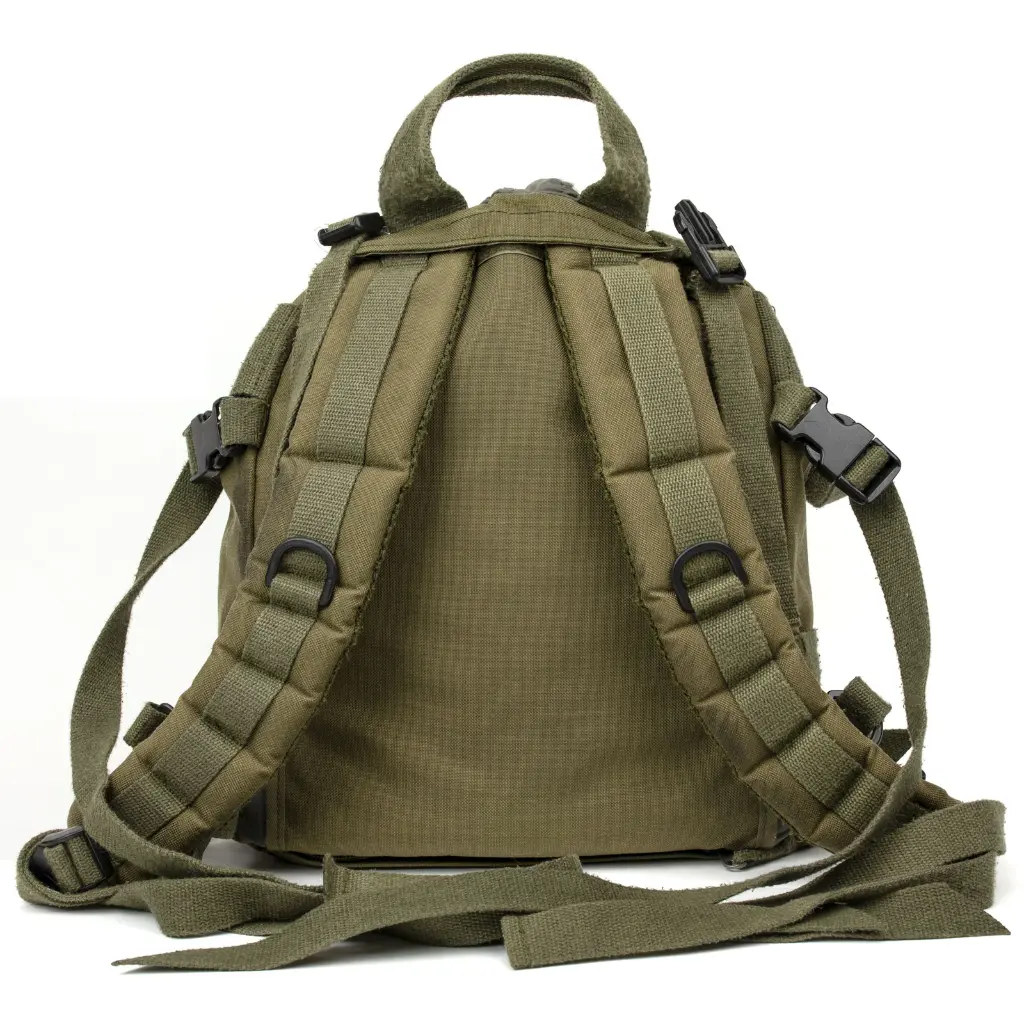 4521-Austrian Day Pack (missing top, maybe missing 1 clip)_02.webp