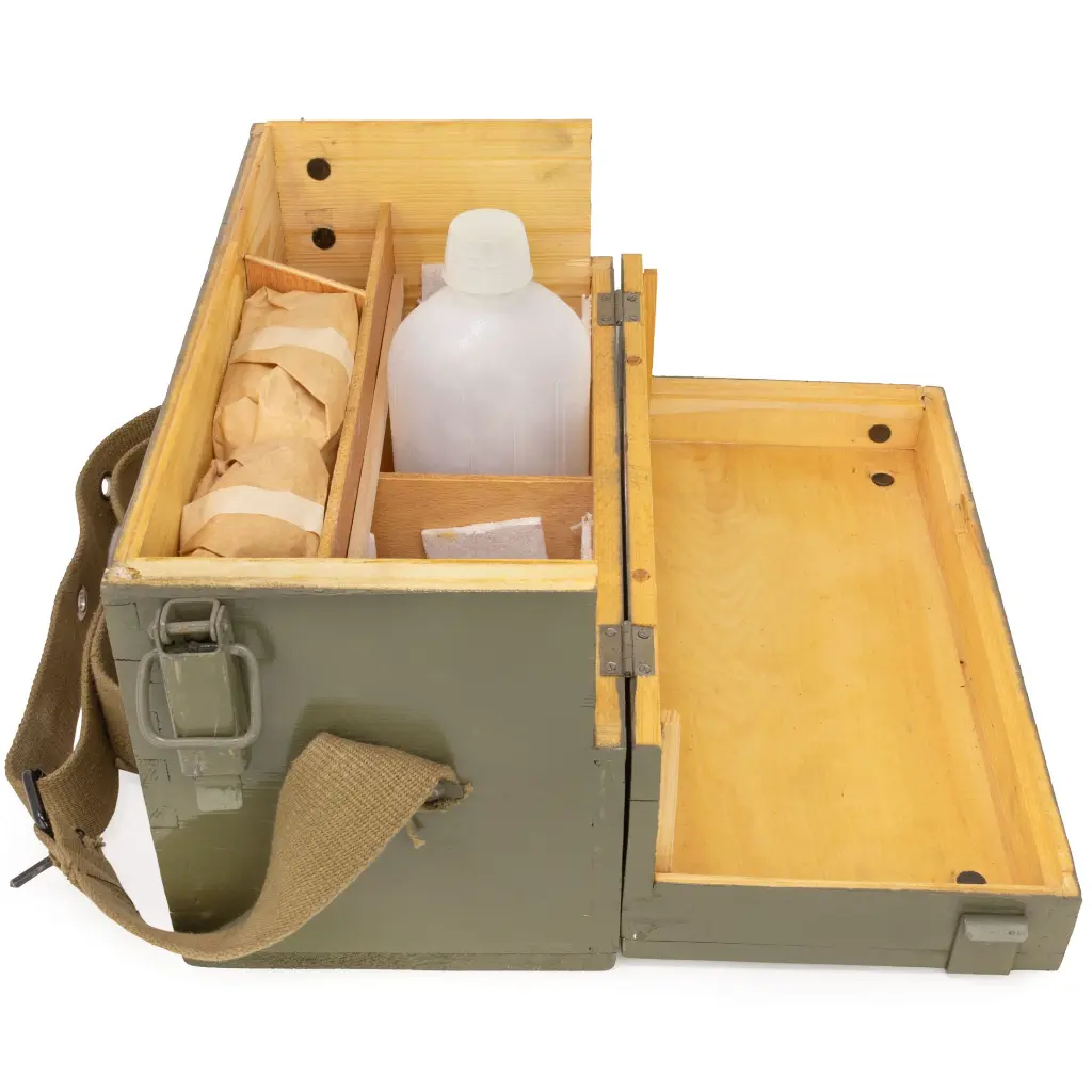#4695 Czech Army Small Wooden Medical Box_04.webp