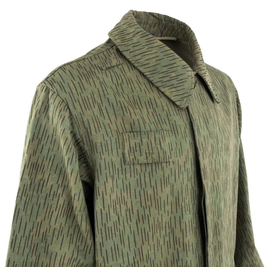 57906 Shoulder Detail.webp