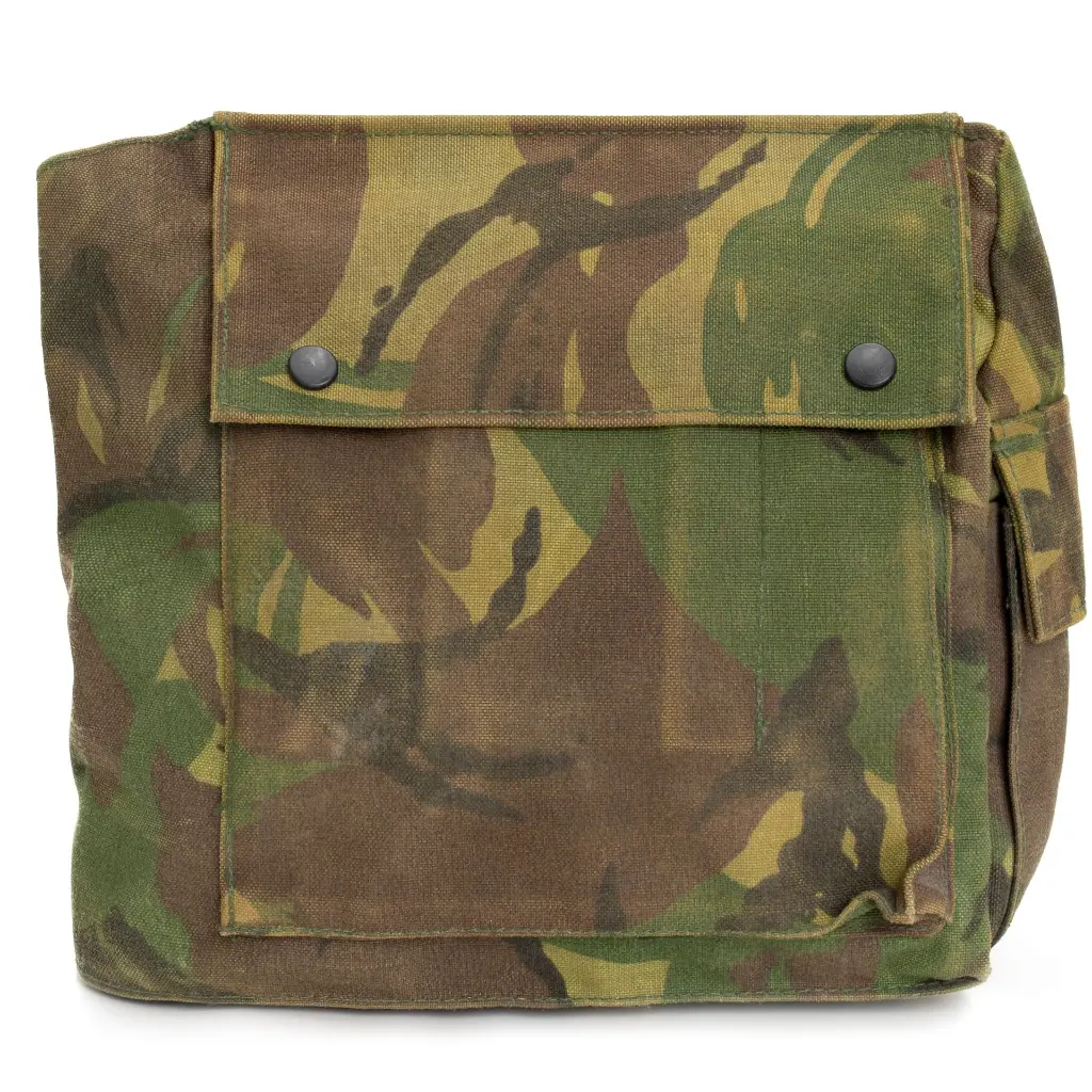 #4792 Dutch Army Woodland Gas Mask Bag with Strap_01.webp