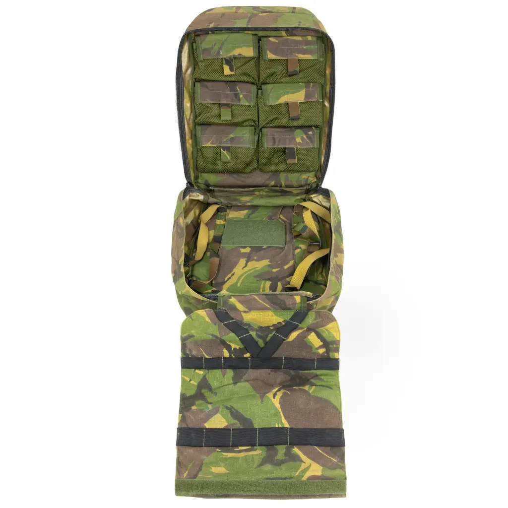 #4615_Dutch Army Woodland Medic Backpack_02.webp