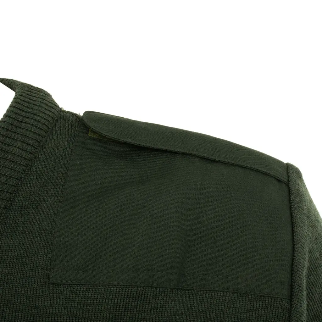 4758-Dutch-Commando-Forest-Green-V-Neck-Shoulder.webp