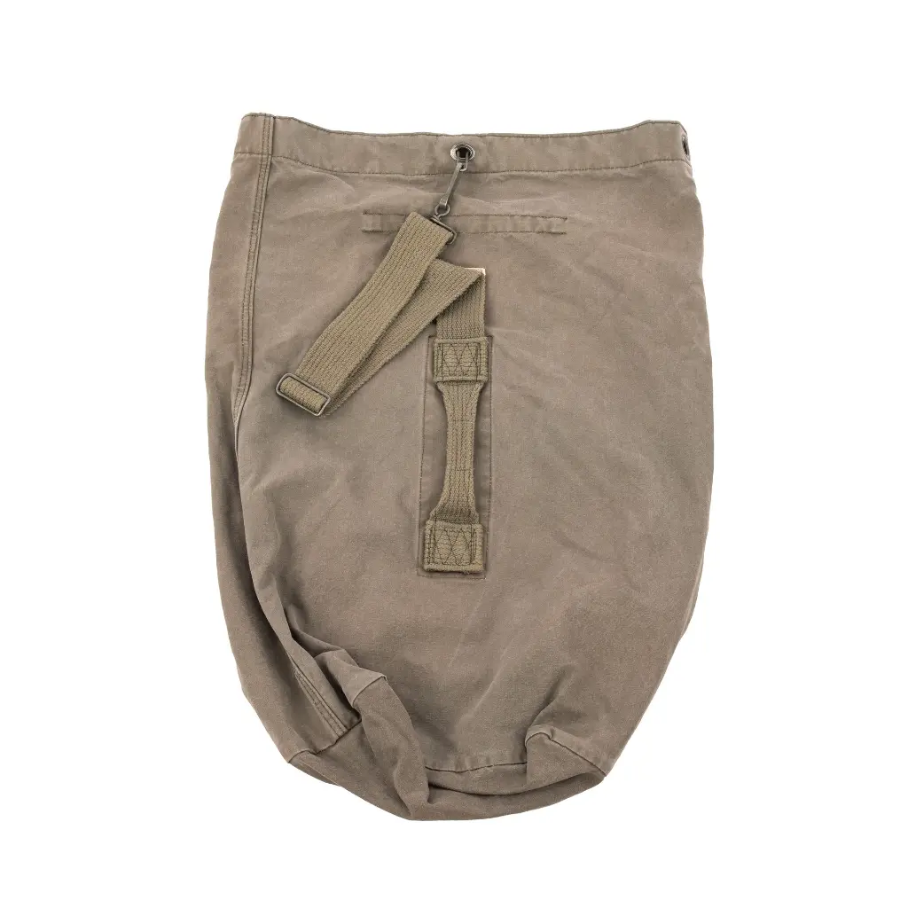 4588 Flat Strap detail.webp