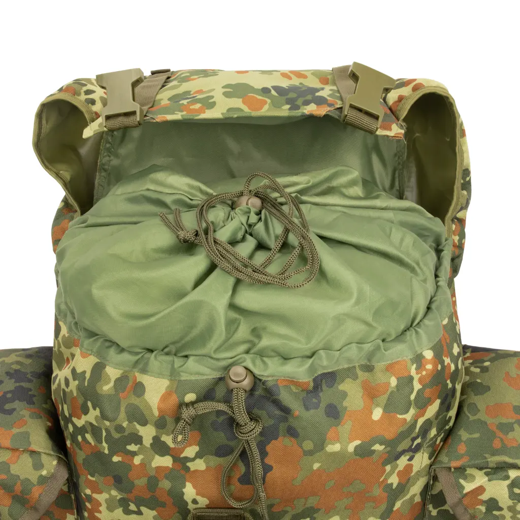 German Army Flecktarn Backpack Reproduction_06.webp