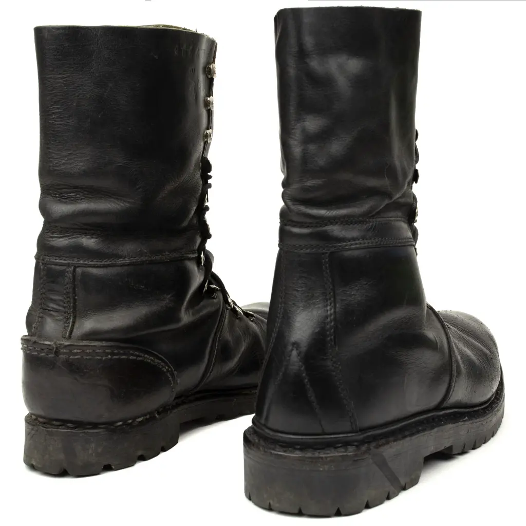 Austrian Army Mountain Boots_05.webp
