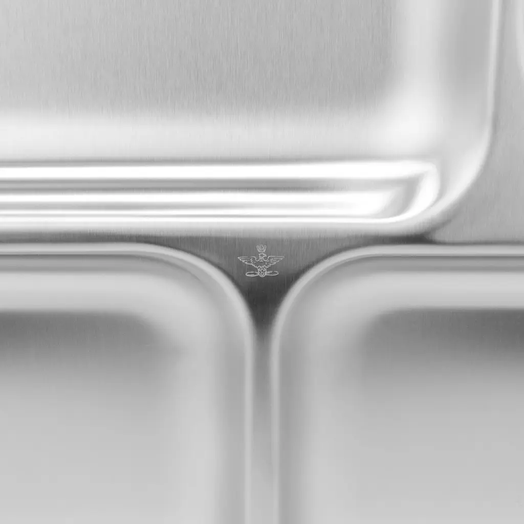 Italian Air Force Stainless Steel 4-Compartment Cafeteria Mess Tray_03.webp