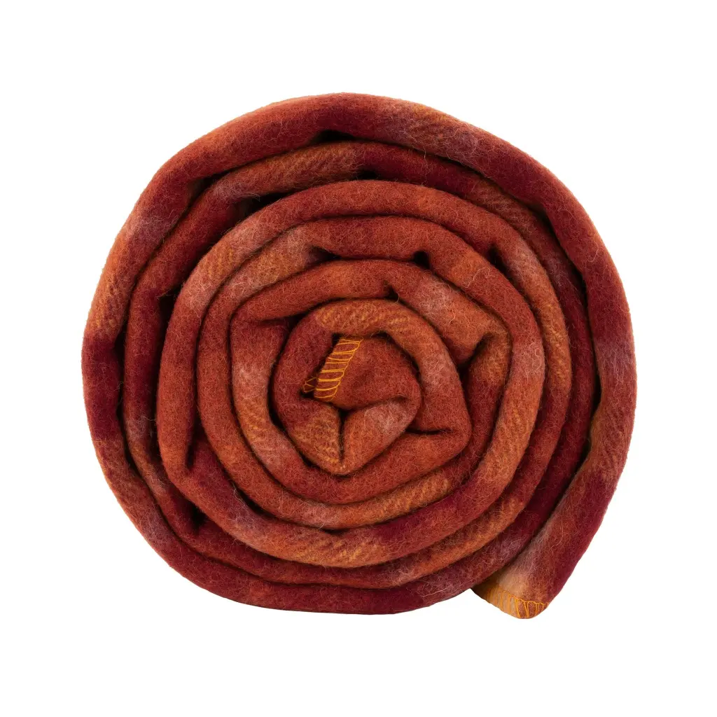 Pumpkin-Spice-Blanket-5.webp