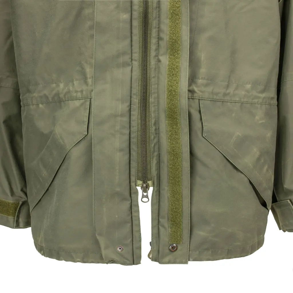 Austrian Gore-Tex Mountain Troop Parka_04.webp