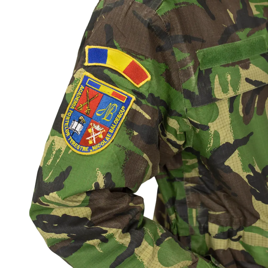 #4817 Romanian Ripstop Woodland Parka Fleece Trim_04.webp