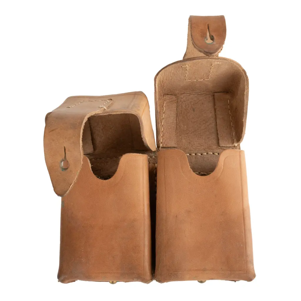 57904-Czech-Leather-Ammo-Pouch-3.webp
