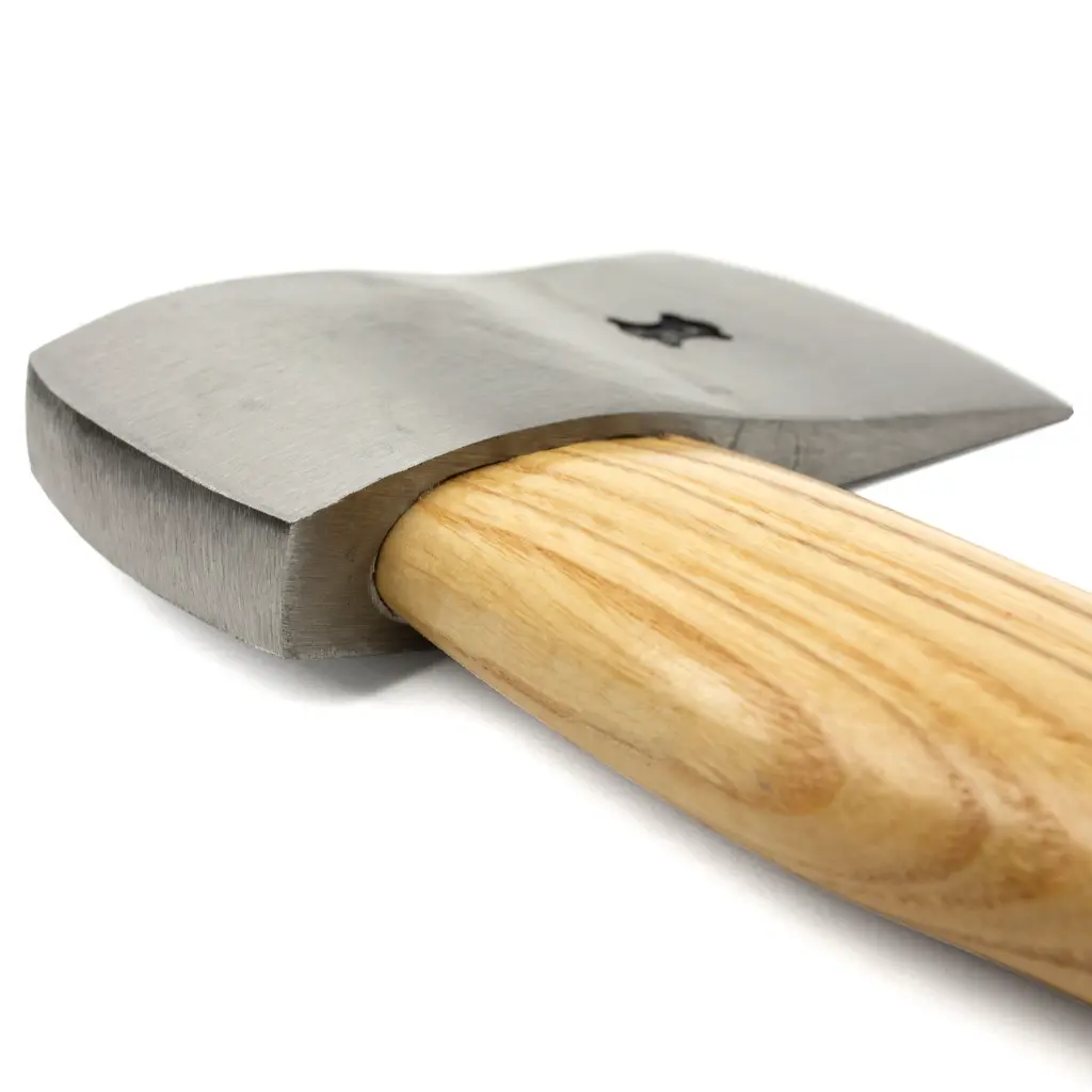 Swiss Kitchen Reserve Hatchet_03.webp