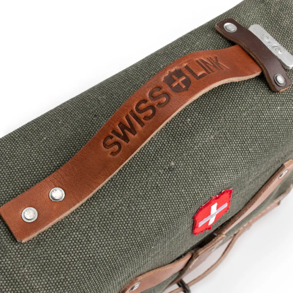 4889 Swiss Link Ammo Bag_04.webp