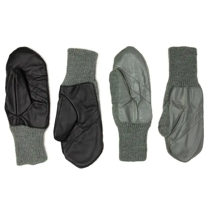 2115 Swiss Wool Mitten.webp