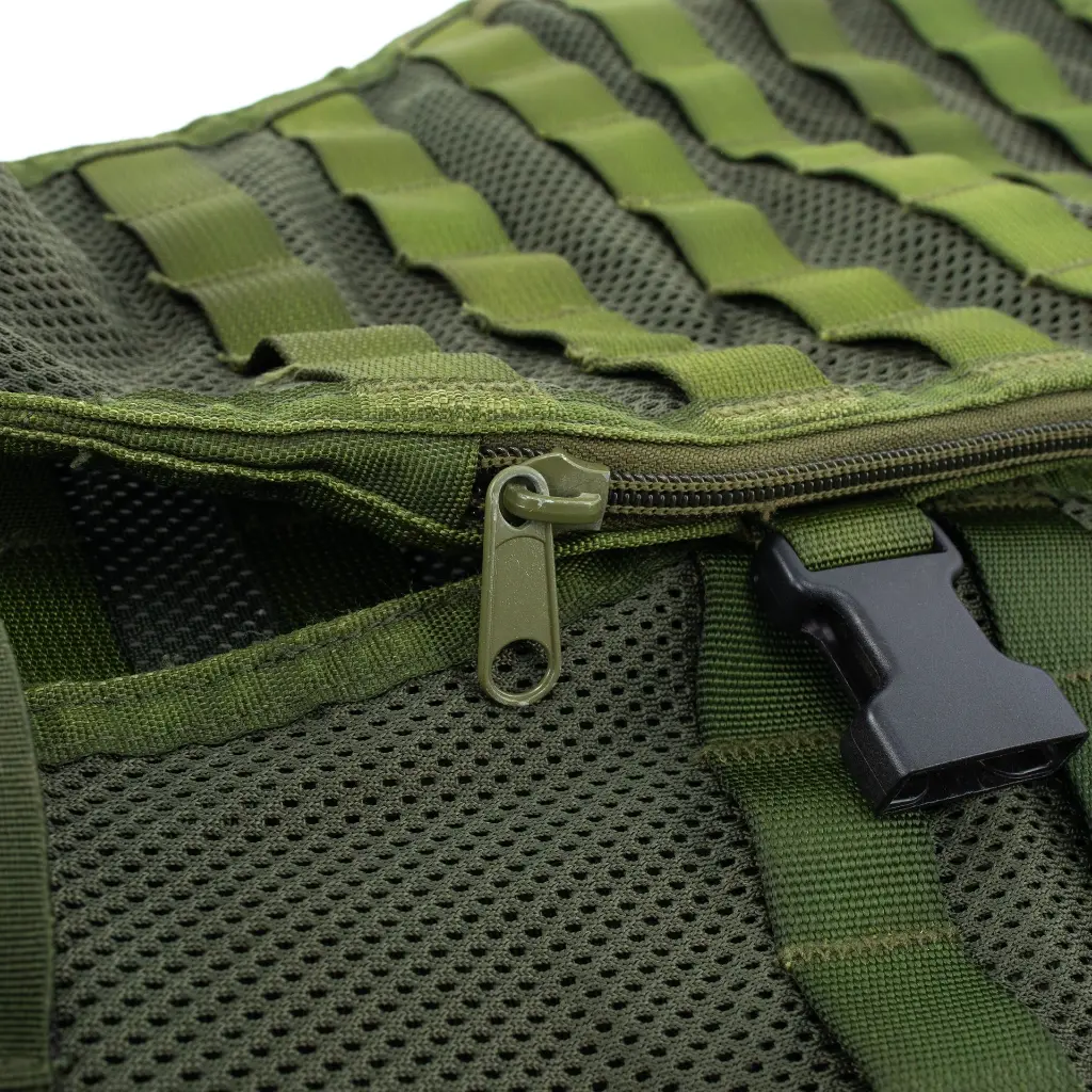4845 Zipper Detail.webp
