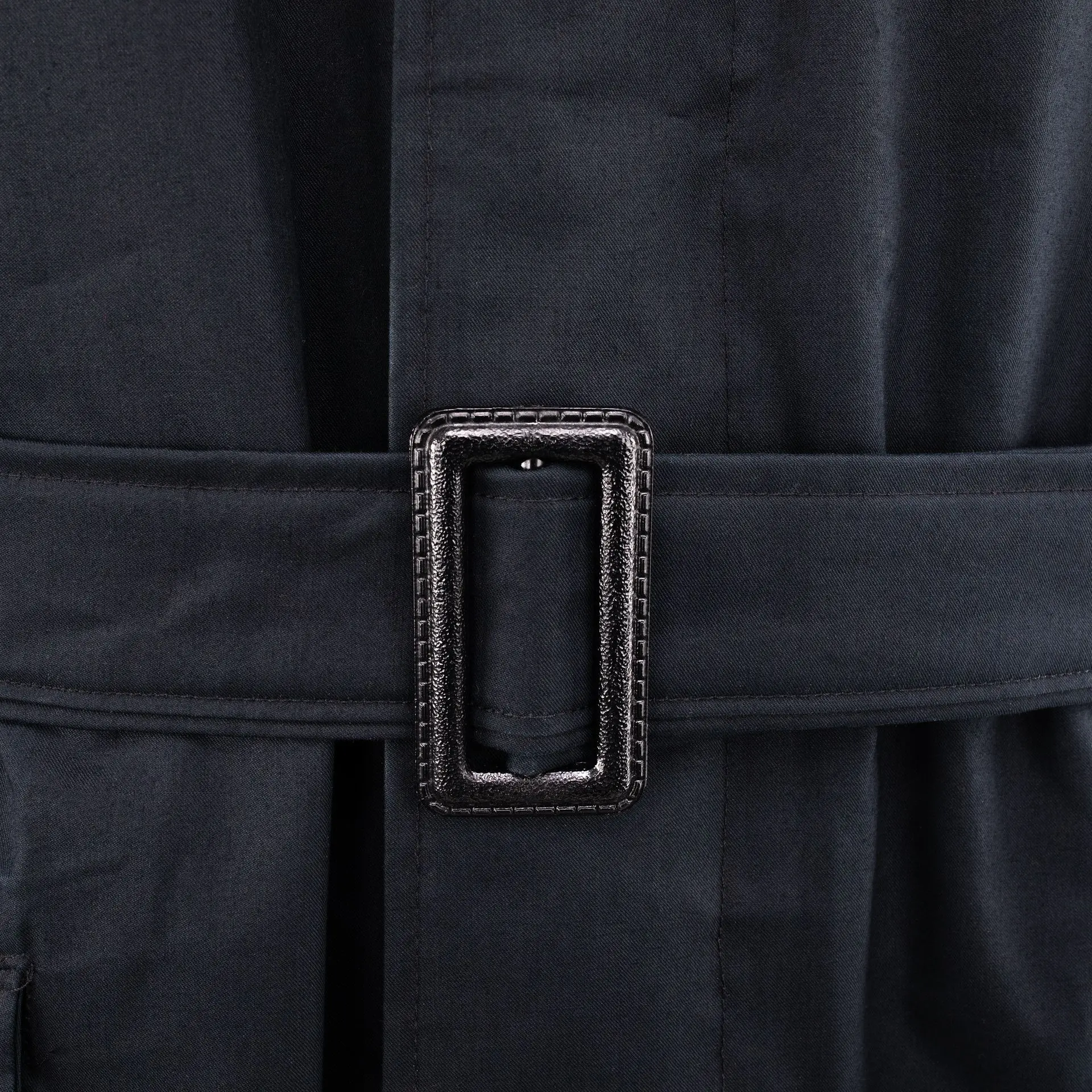 63672 Belt Detail.webp