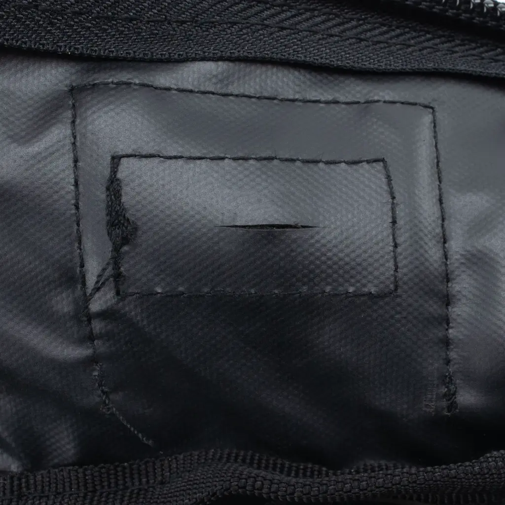 4842 Hole Detail.webp