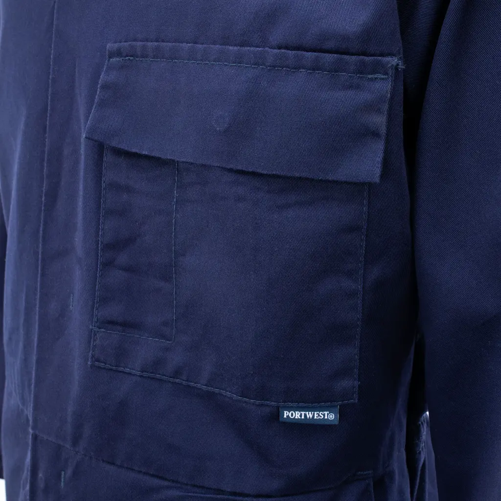 67224 Front Pocket Detail.webp