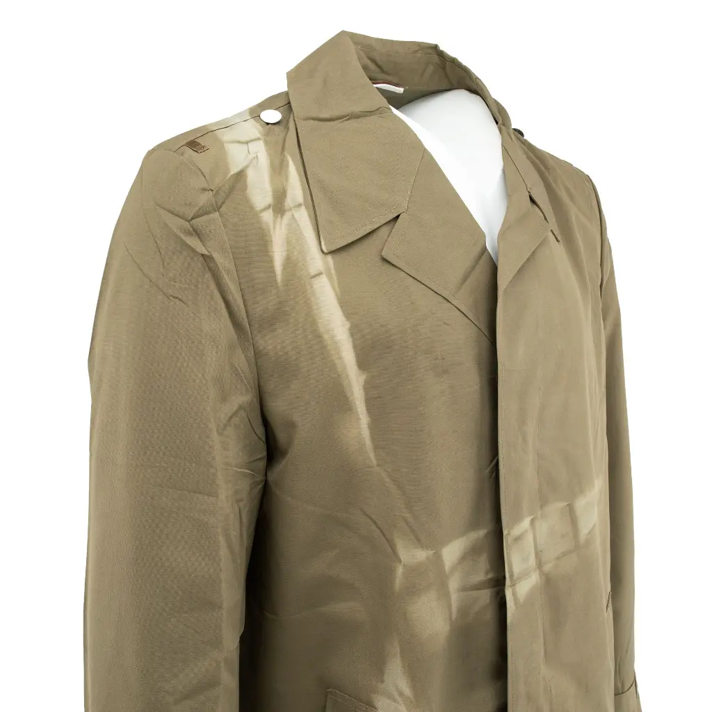 592062 Shoulder Detail.webp