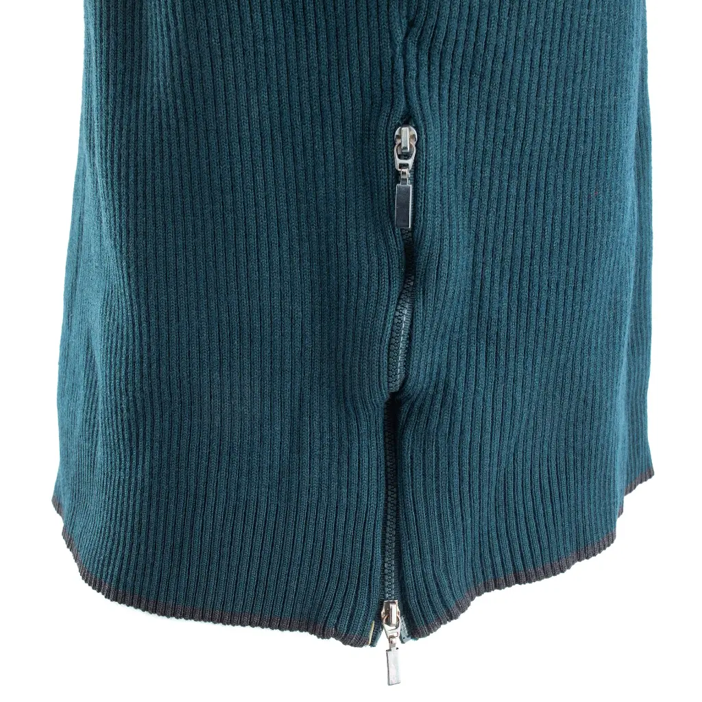 4757 Side Zipper Detail.webp