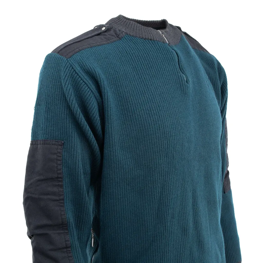4757 Shoulder Detail.webp