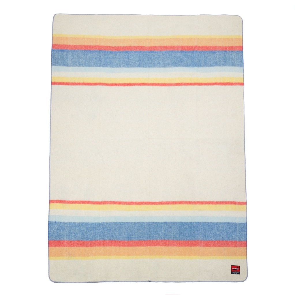 Dream Season Classic Wool Blanket