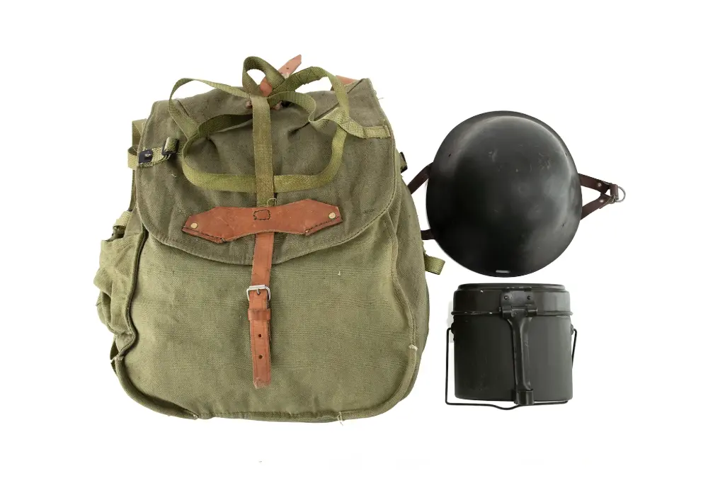 Romanian Army Issued Field Set: Canvas Pack, M73 Helmet & Mess Kit Bundle