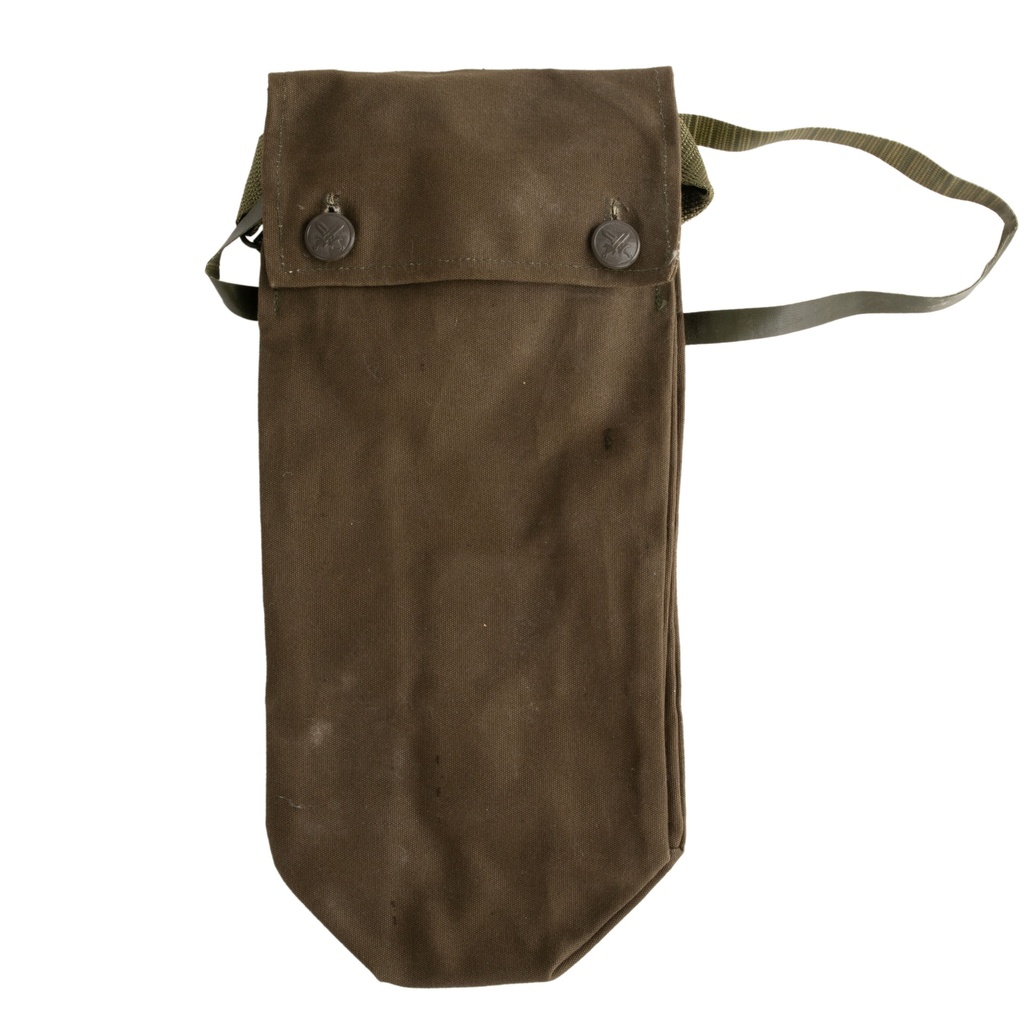 Czech M-4 Gas Mask Bag | Issued