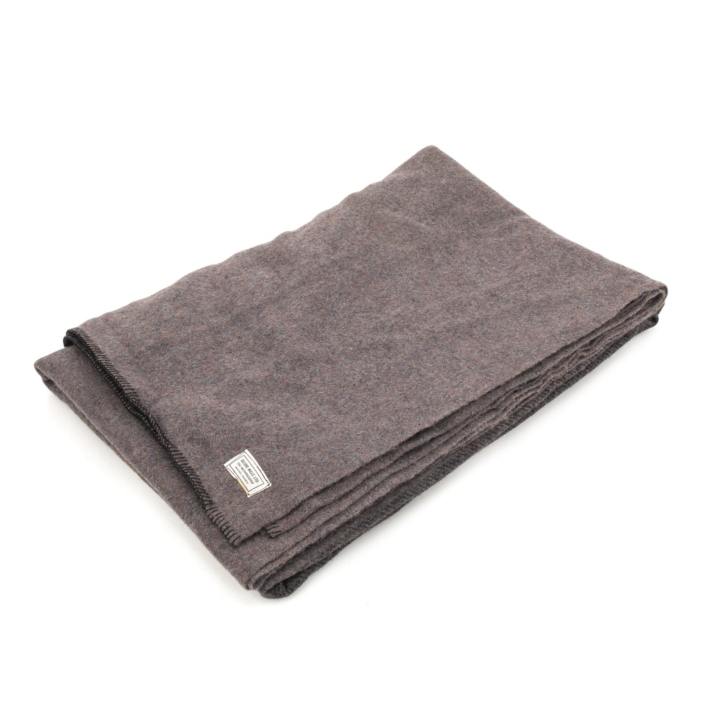 Canadian E.H.S. Wool Blanket | 87.5" x 64.5"