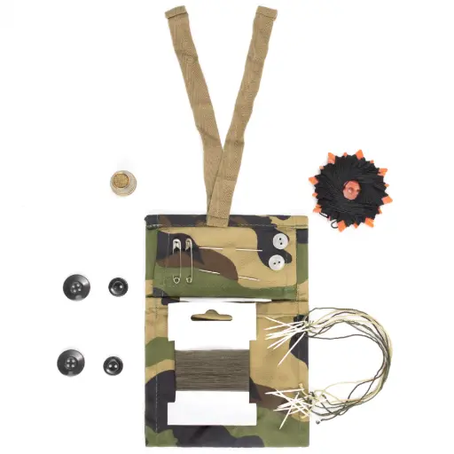 [4861-B] Dutch Roll Up Sewing Kit Pouch | Issued