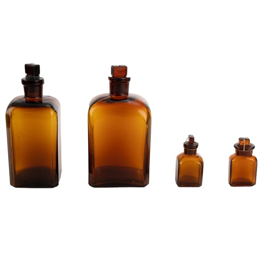[62217] Czech Glass Square Bottle Set 4pc | Unissued